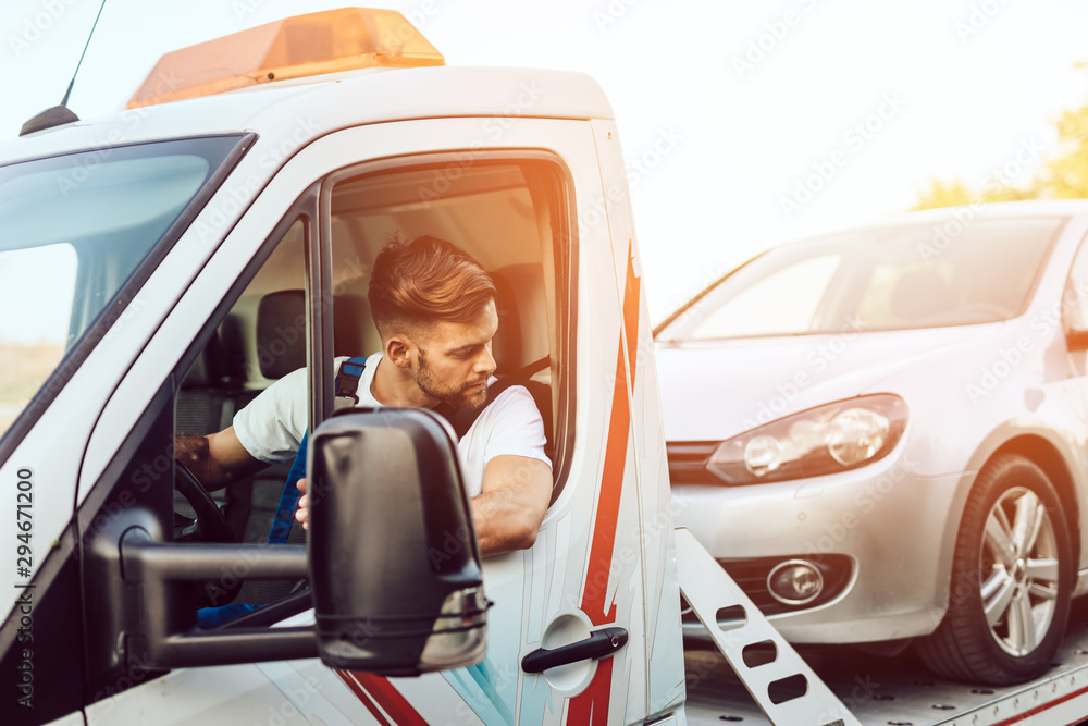 1000_F_294671200_ufdbVjEMwmm1qIzibnHpEHsLbCoUJhu4